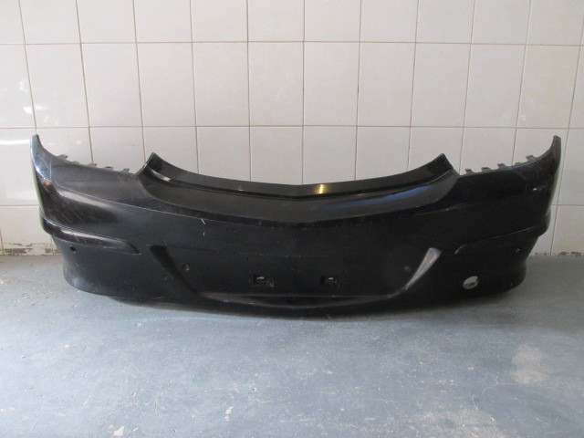 Бампер задний Opel Astra H 2004>