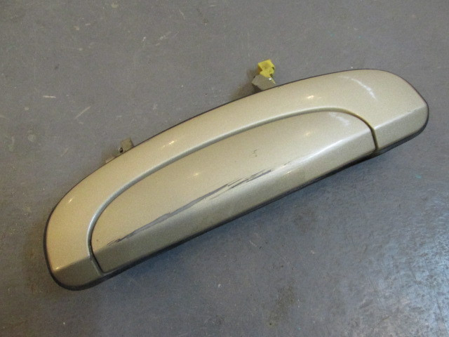 Ручка двери задней левой Hyundai Getz 2002>