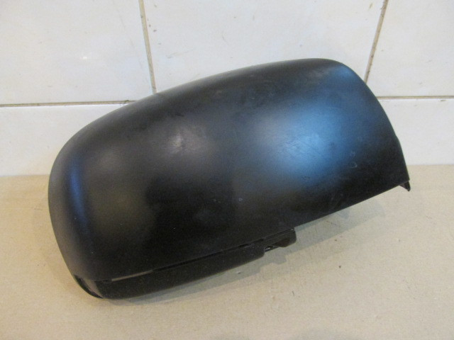 Накладка зеркала правого Hyundai Santa Fe 2006-2012