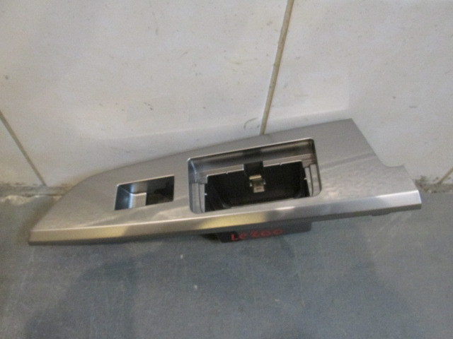 Накладка Toyota Land Cruiser (200) 2008>