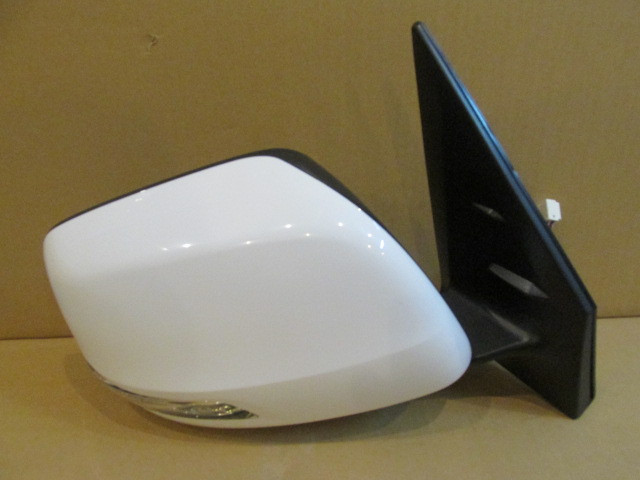 Зеркало правое электрическое Toyota Land Cruiser (200) 2008>