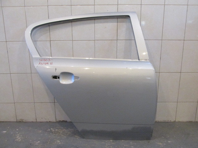 Дверь задняя правая Opel Astra H 2004>