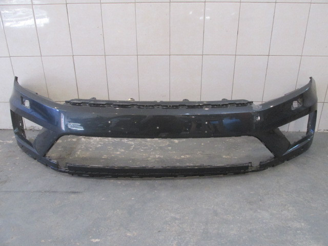 Бампер передний Volkswagen Touareg 2010>