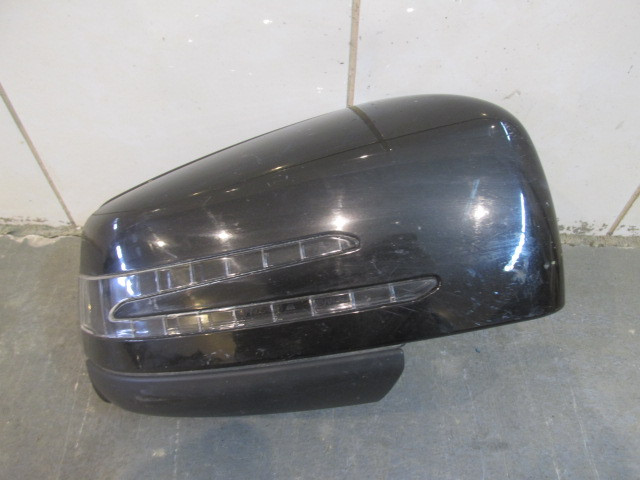 Накладка зеркала правого Mercedes-Benz E-Klasse W212 2009>