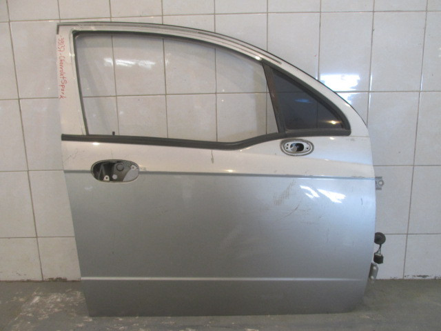 Дверь передняя правая Chevrolet Spark 2005-2011