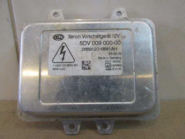 Блок розжига ксеноновой лампы BMW 5-серия E60/E61 2003>