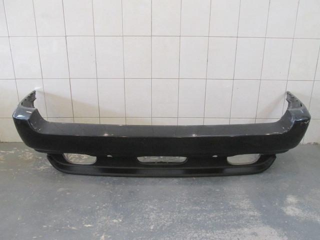 Бампер задний BMW X5 E53 2000-2007