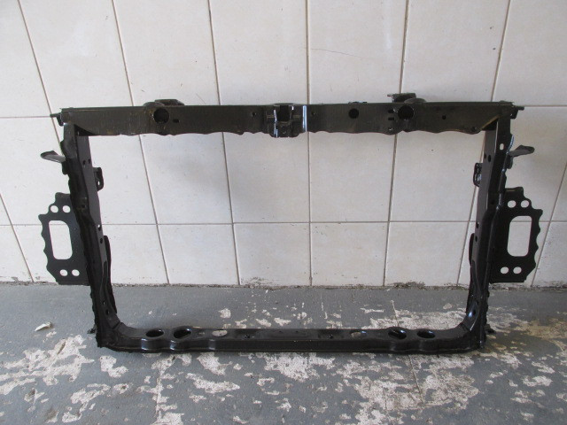 Панель передняя Toyota Auris E15 2006-2012