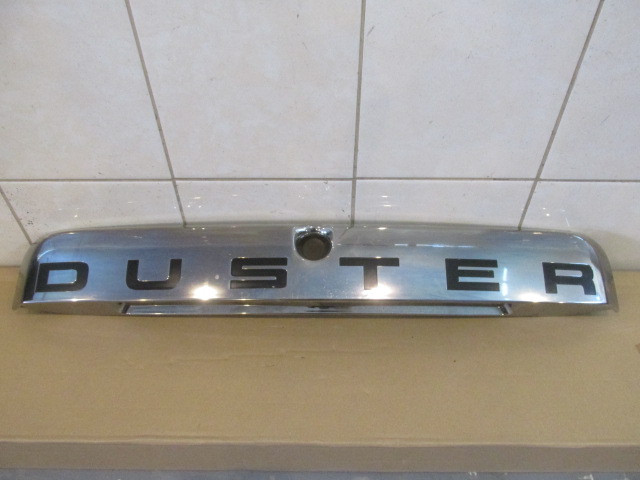 Накладка двери багажника Renault Duster 2011>