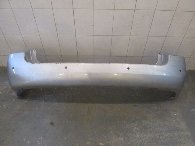 Бампер задний Kia Carens 2006>