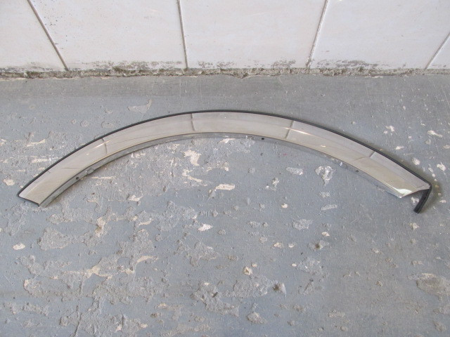 Молдинг заднего левого крыла Geely MK Cross 2011>