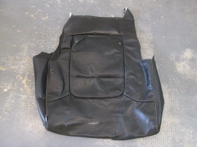 Обшивка сиденья Toyota Land Cruiser (200) 2008>