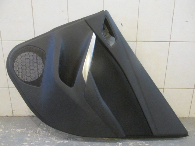 Обшивка двери задней правой Mazda 6 (GJ/GL) 2013>