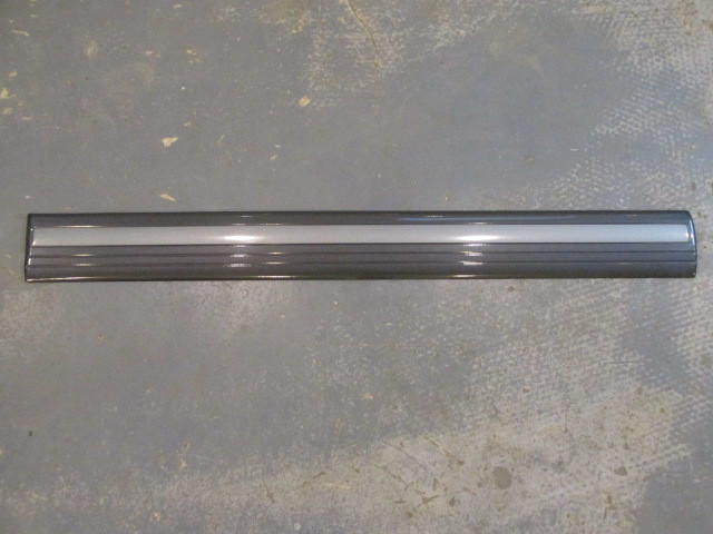 Молдинг двери передней левой Toyota Land Cruiser (100) 1998-2007