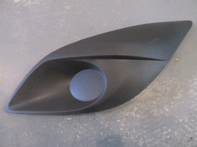 Решетка в бампер левая Opel Meriva B 2010>