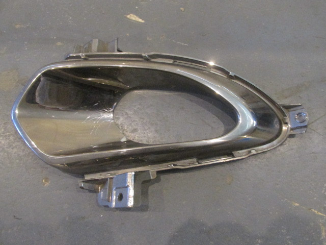 Решетка в бампер левая Kia Ceed 2012-2018