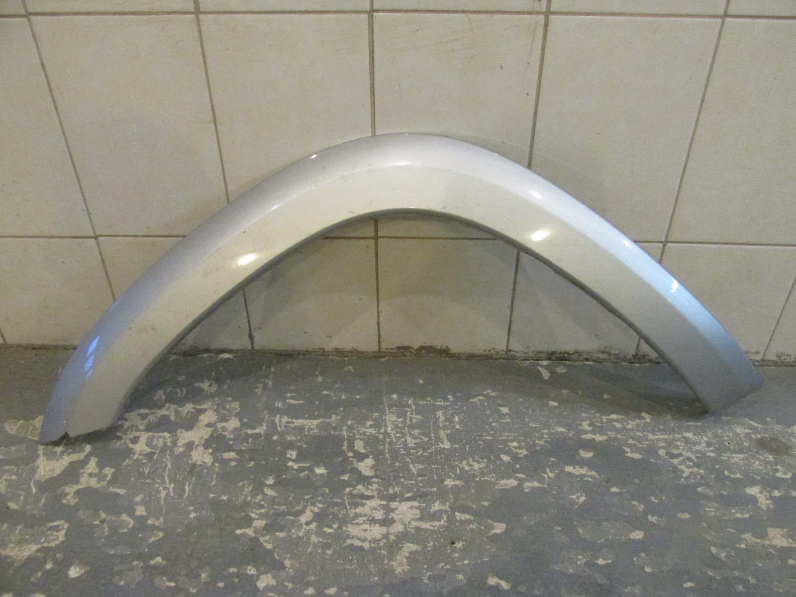 Накладка крыла переднего левого Toyota RAV 4 2006-2013