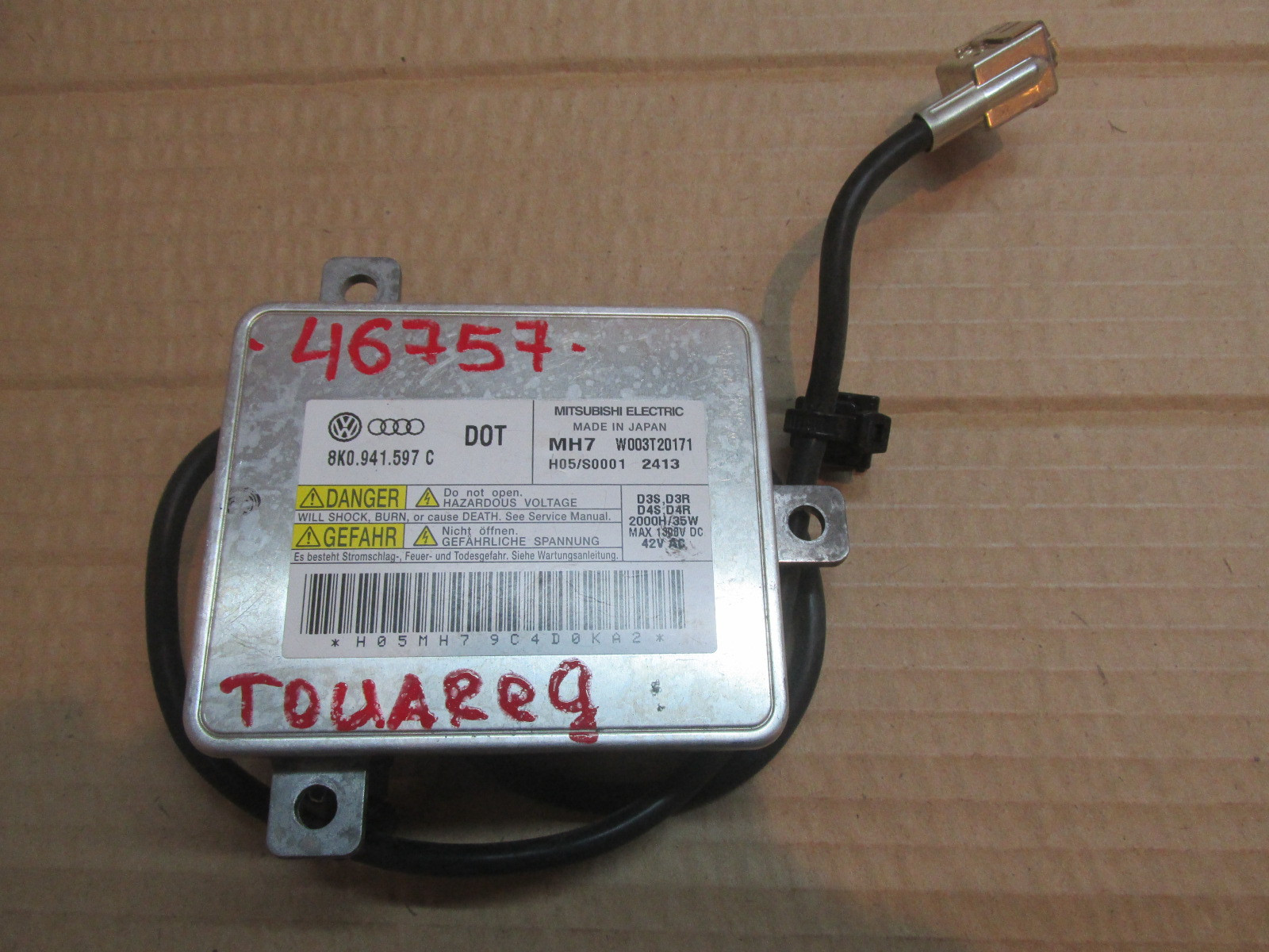 Блок розжига ксеноновой лампы Volkswagen Touareg 2010>