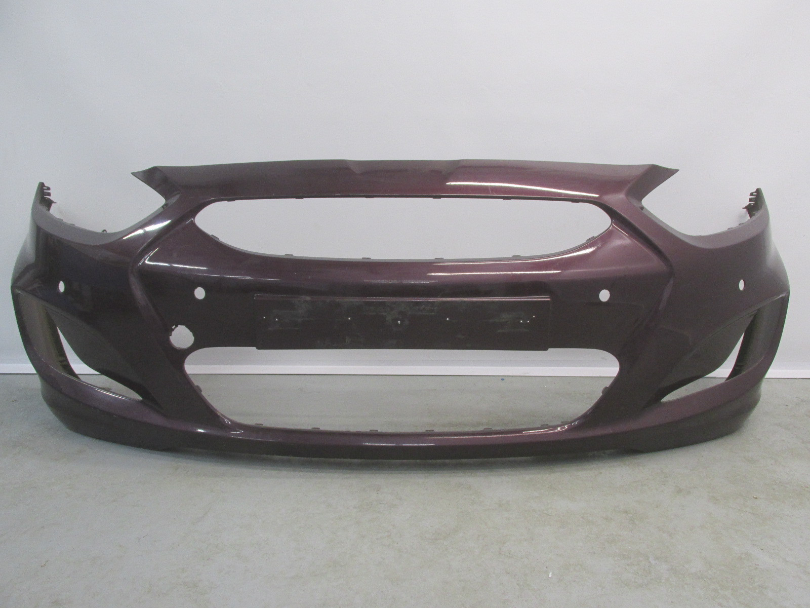 Бампер передний Hyundai Solaris 2010-2017