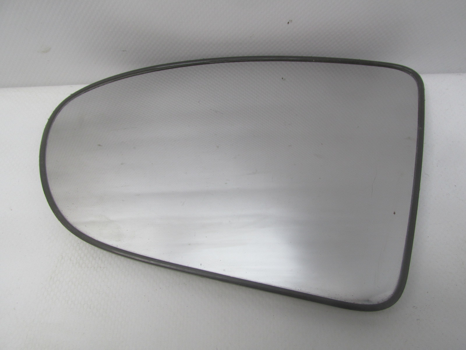 Стекло зеркала левого Nissan Qashqai 2006-2014