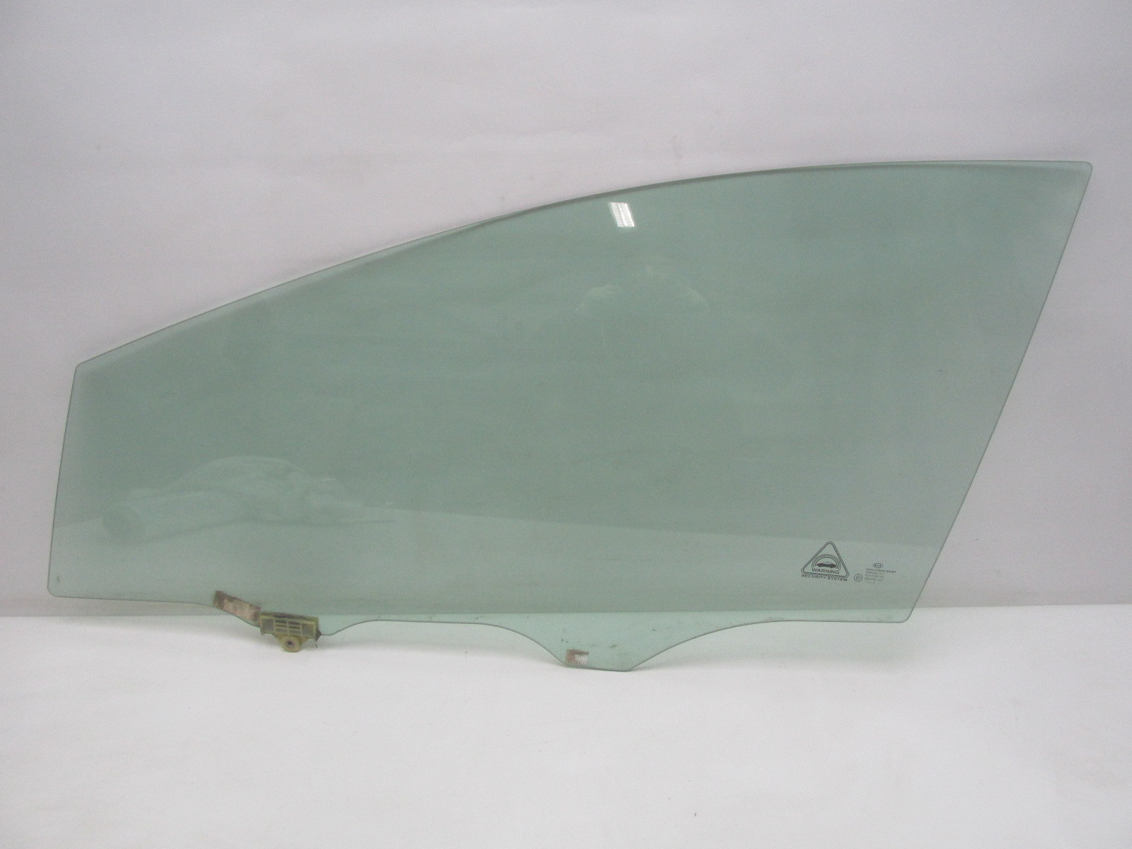 Стекло двери передней левой Kia Ceed 2012-2018