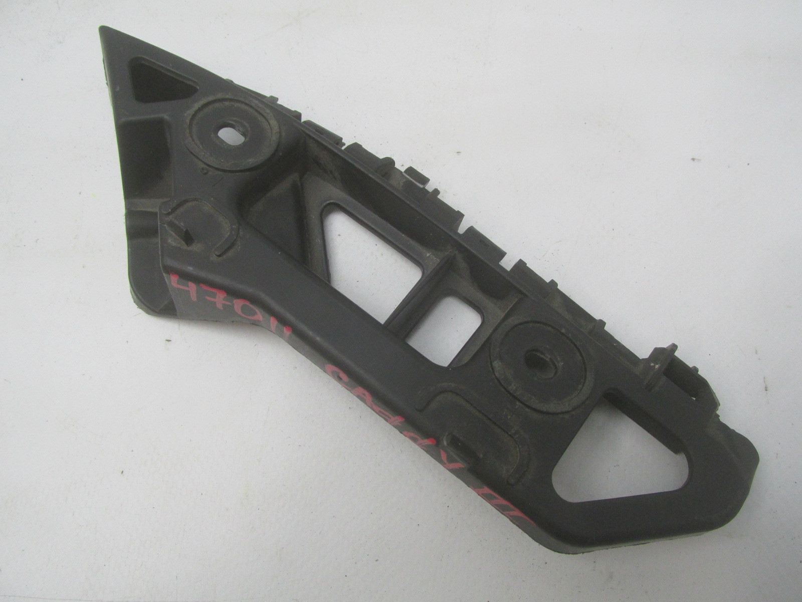 Направляющая переднего бампера Volkswagen Caddy III 2004-2015