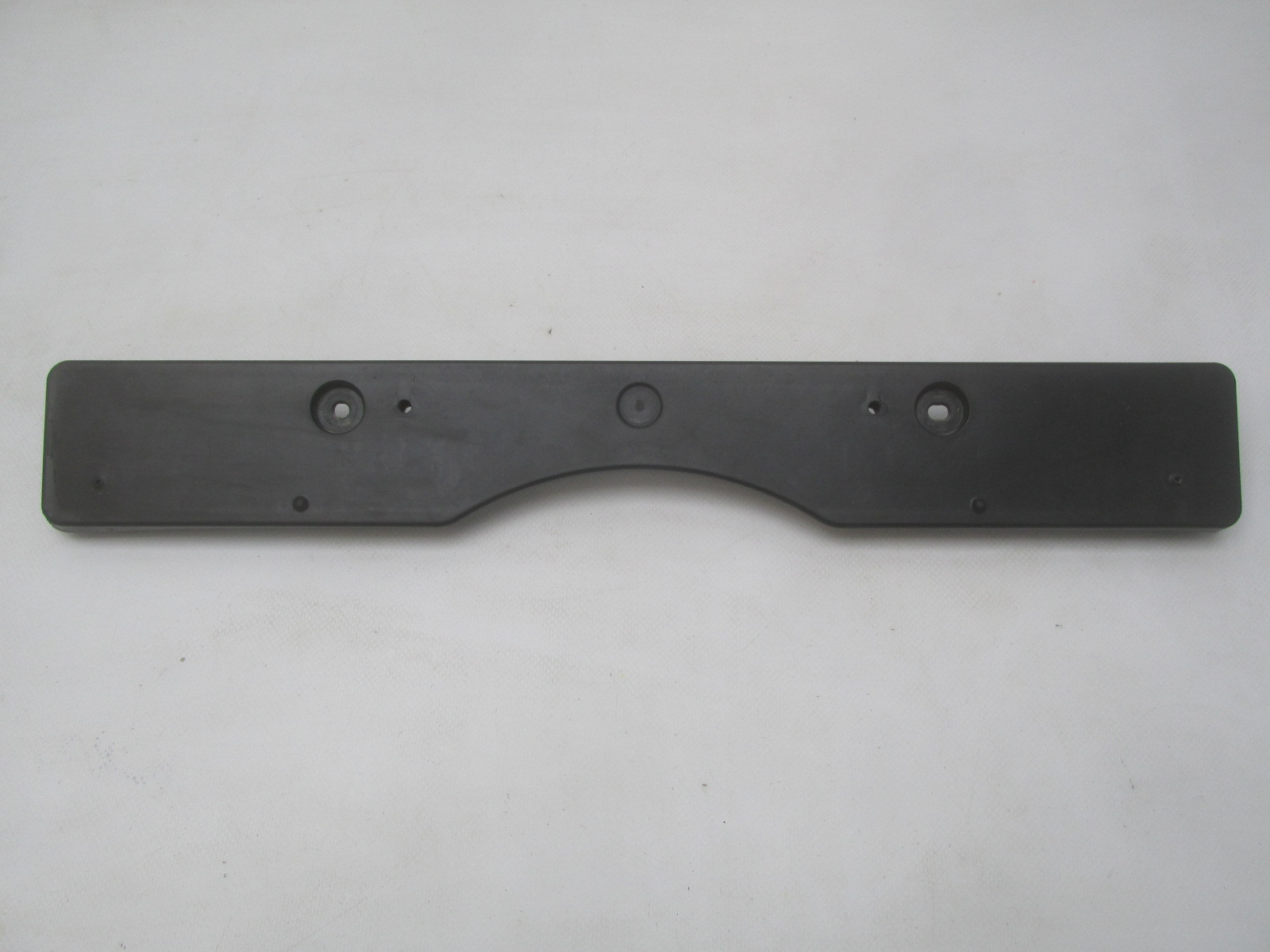 Накладка переднего бампера Toyota Camry V50 2011-2018