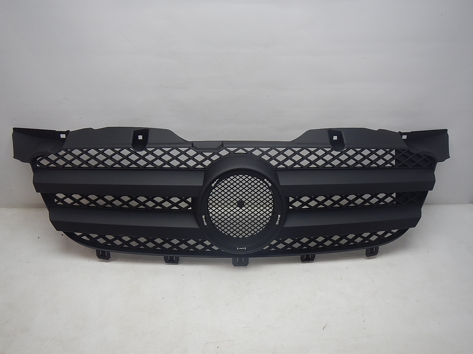 Решетка радиатора Mercedes-Benz Sprinter 2006>