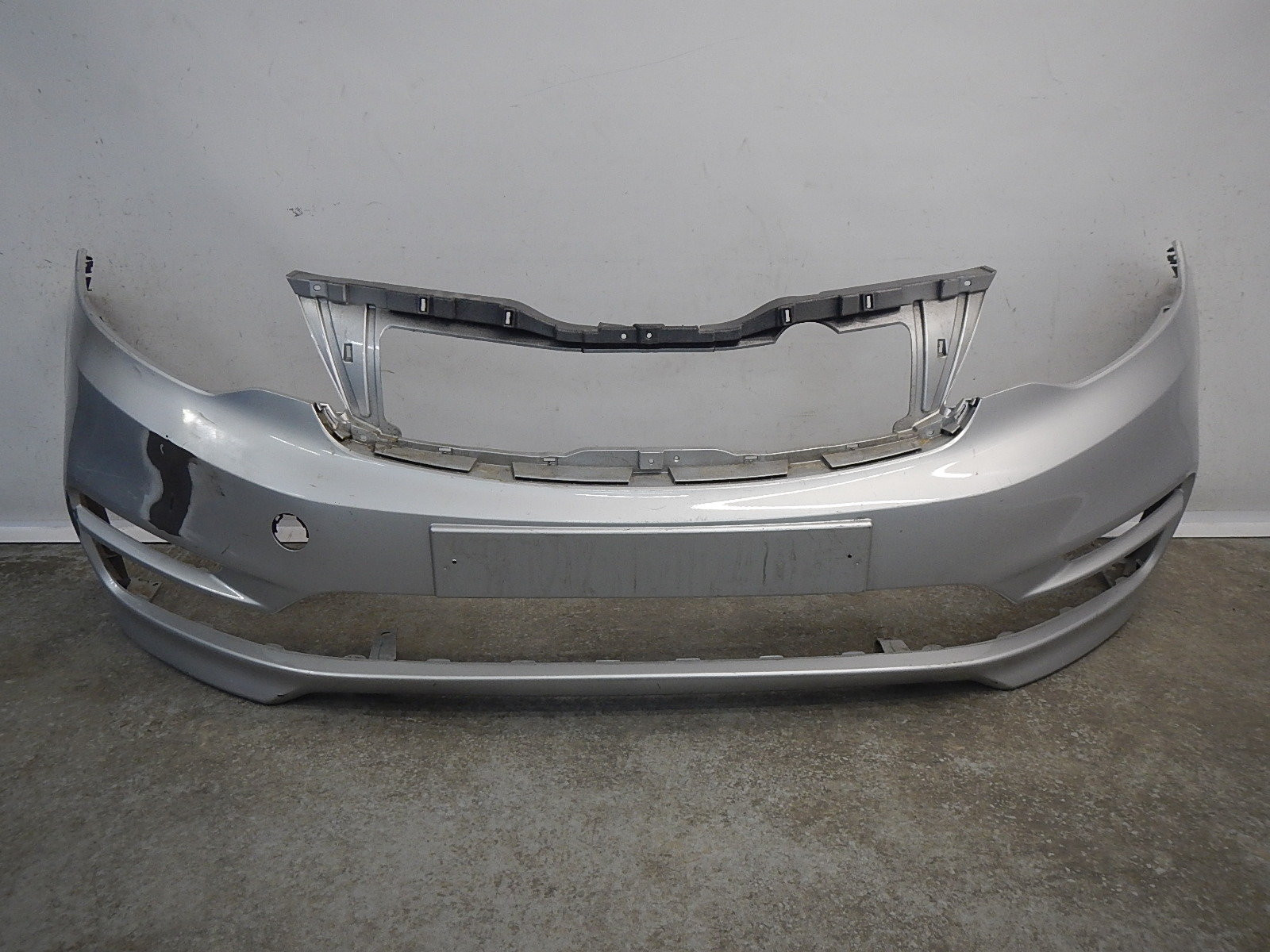 Бампер передний Kia Rio 2011>
