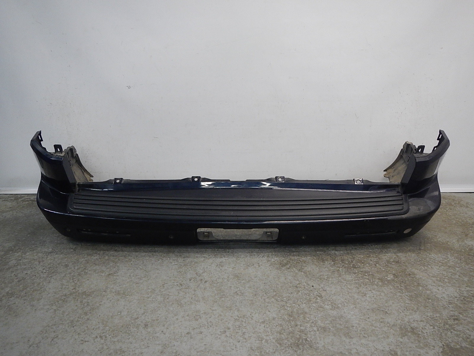 Бампер задний Land Rover Discovery IV 2009>