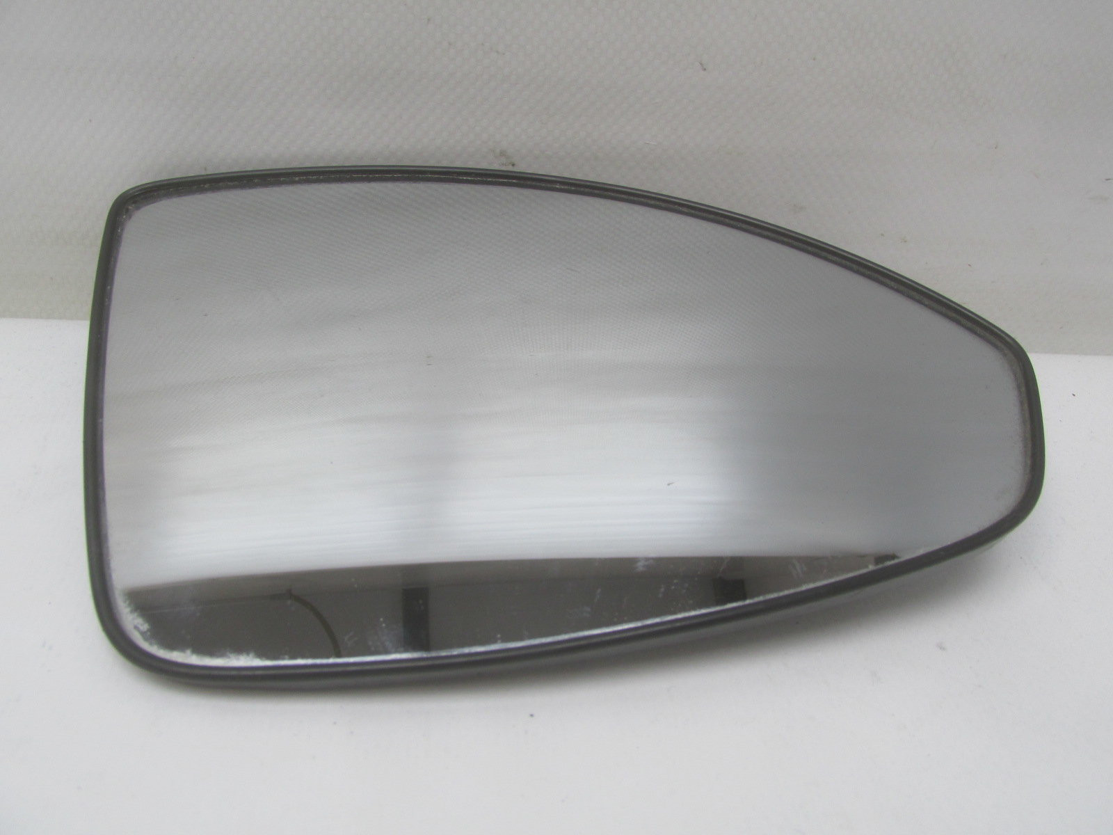 Стекло зеркала правого Chevrolet Cruze 2009>