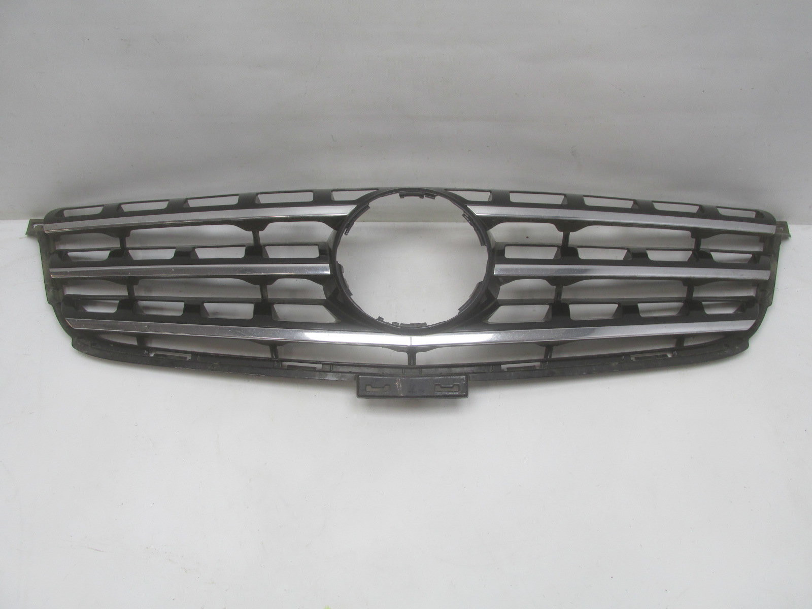 Решетка радиатора Mercedes-Benz M-Klasse (ML/GLE) W166 2011>