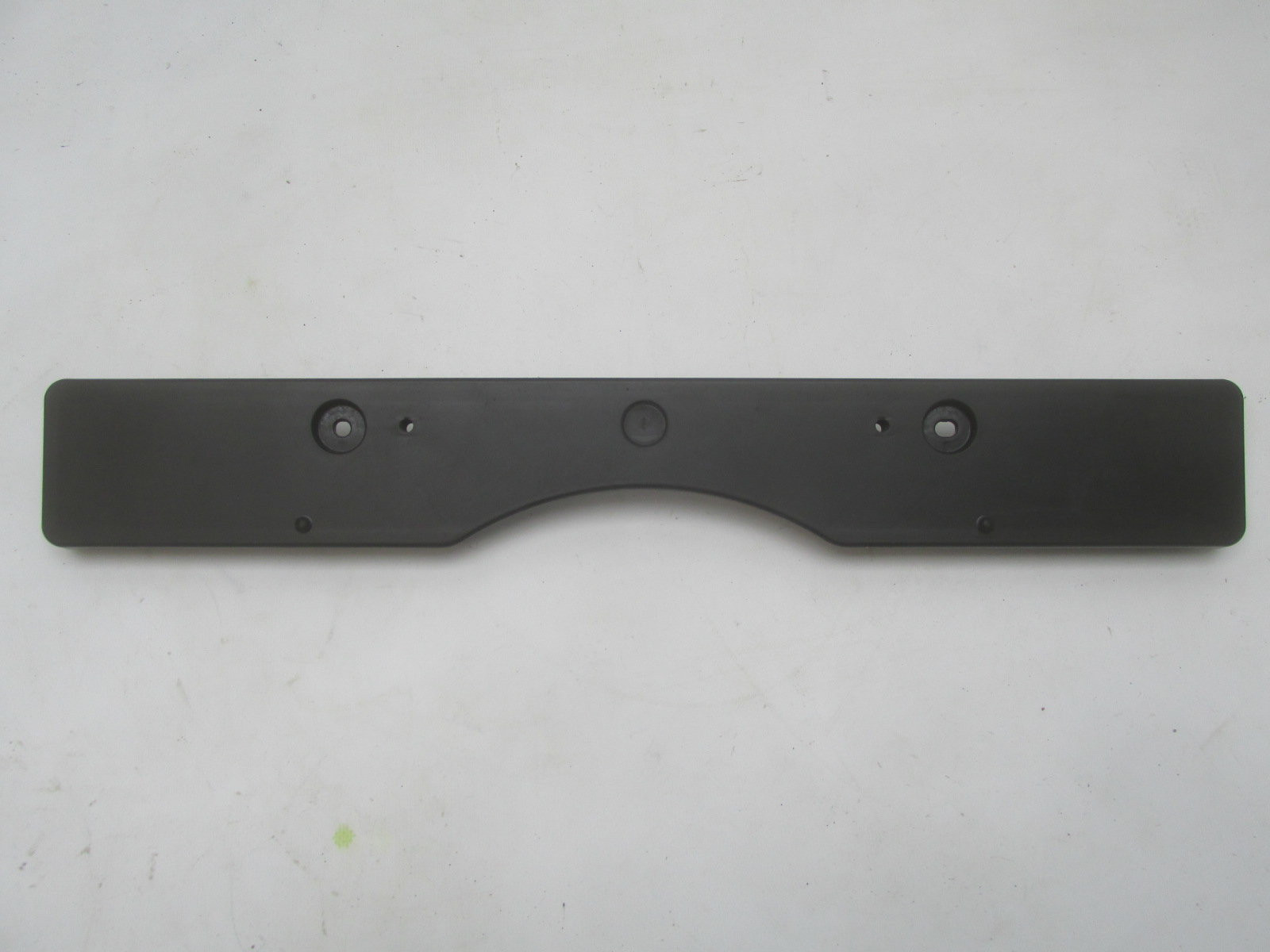 Накладка переднего бампера Toyota Camry V50 2011-2018