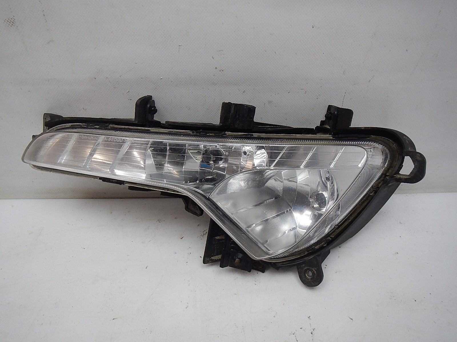 Фара противотуманная левая Kia Sportage 2010-2015