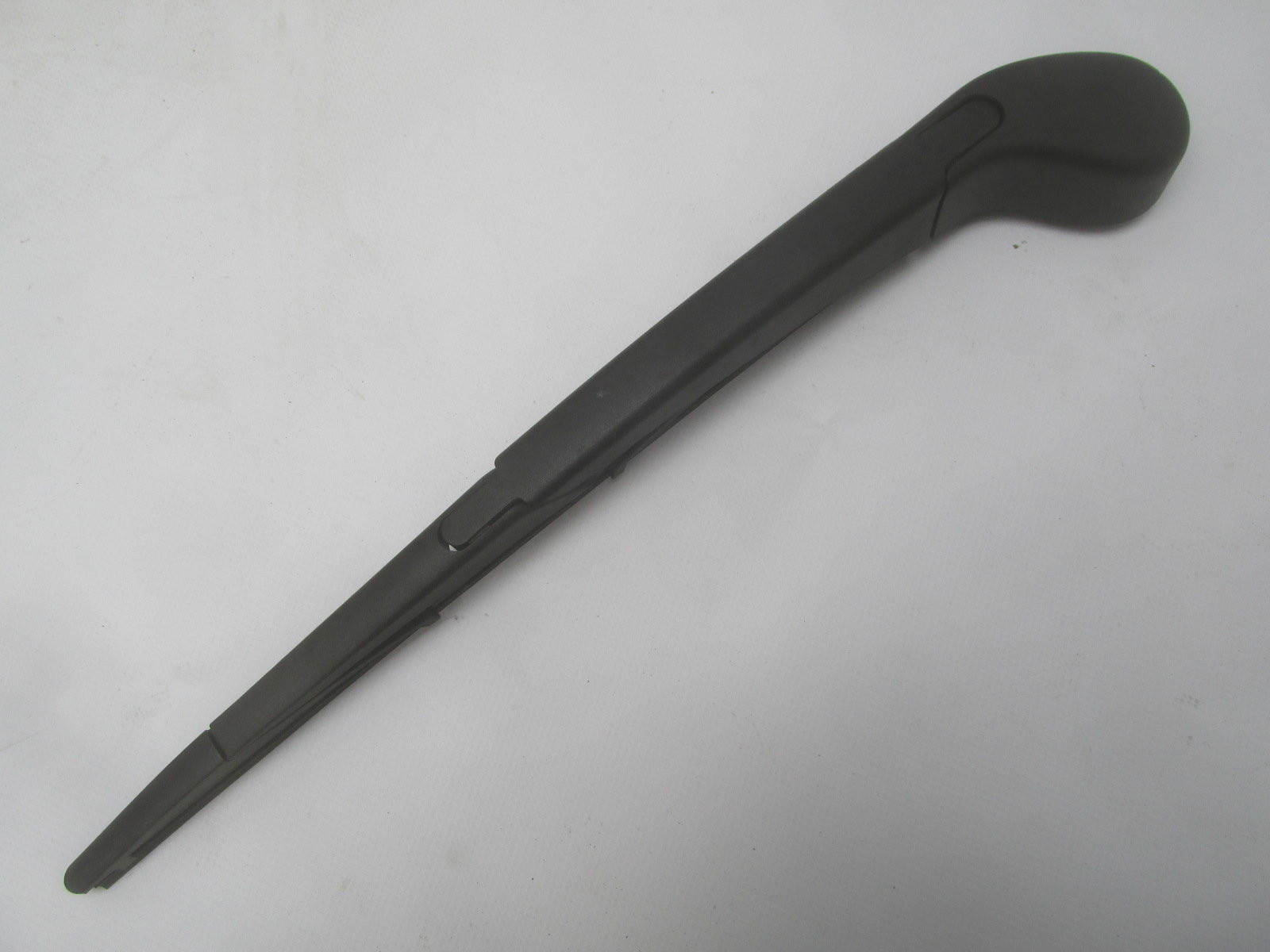 Поводок стеклоочистителя заднего Ford Focus III 2011>