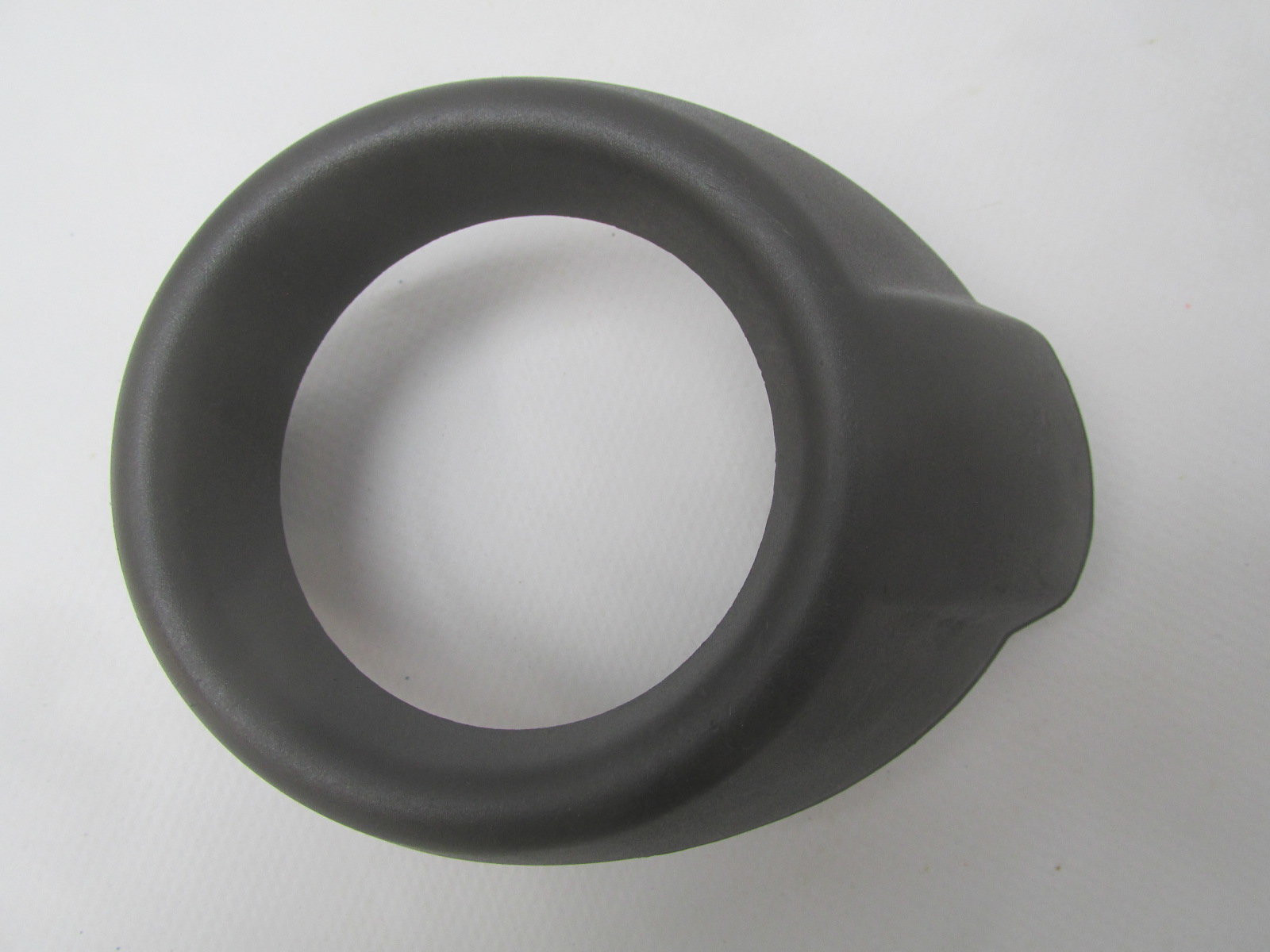 Решетка в бампер левая Ford Focus III 2011>