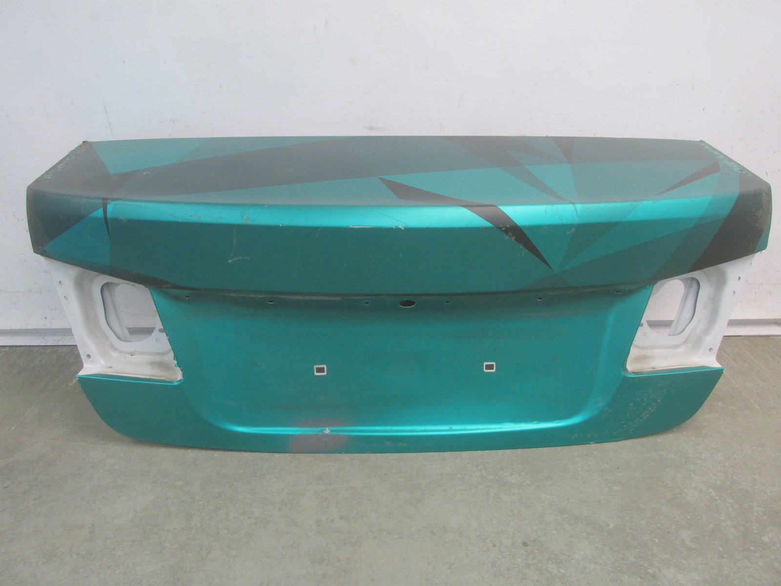 Крышка багажника Chevrolet Cruze 2009>