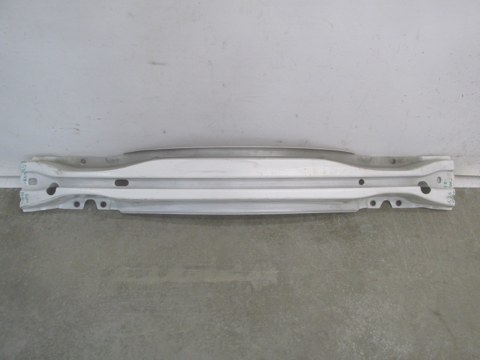 Усилитель заднего бампера Volvo S60 2010-2018