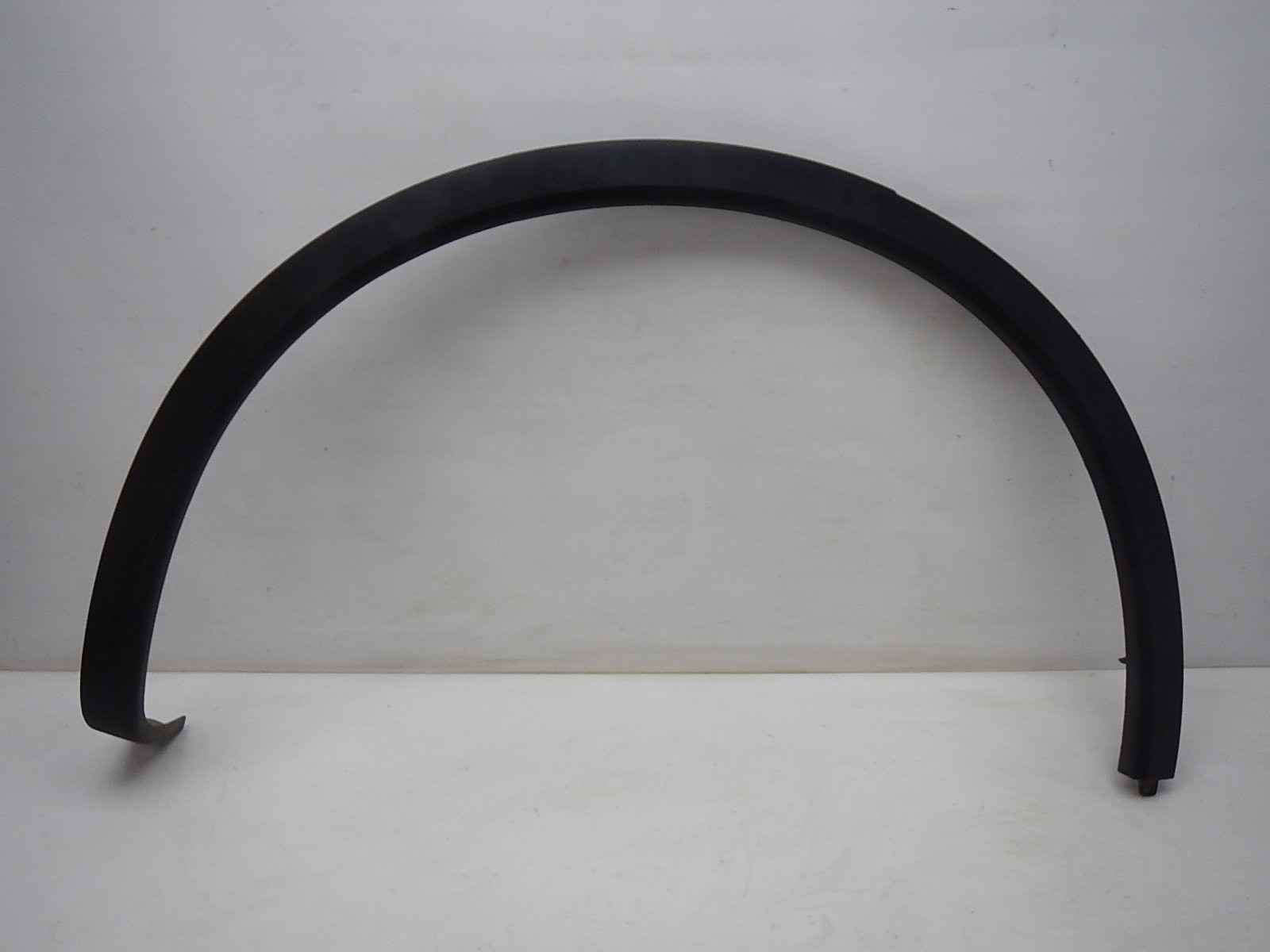 Накладка крыла заднего  правого Porsche Cayenne 2010-2017