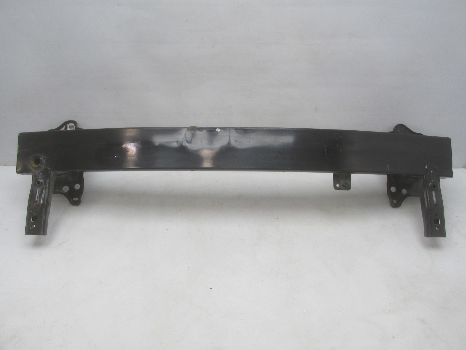 Усилитель переднего бампера Hyundai Elantra 2011>