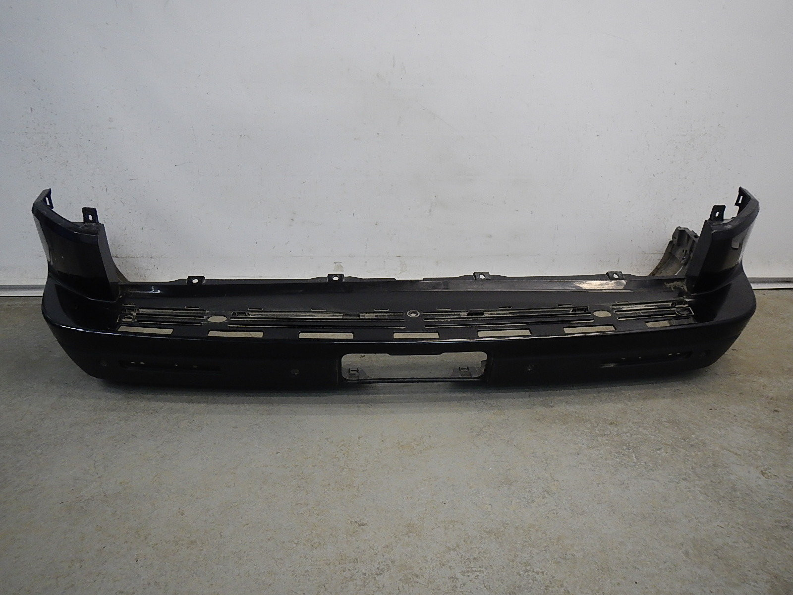 Бампер задний Land Rover Discovery IV 2009>