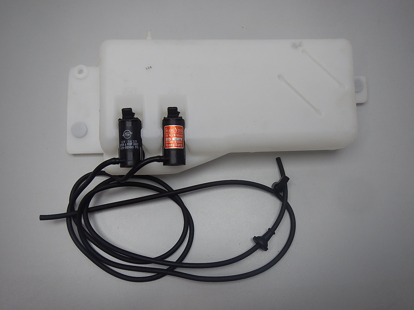 Бачок омывателя лобового стекла Ssang Yong Rexton II 2007-2012