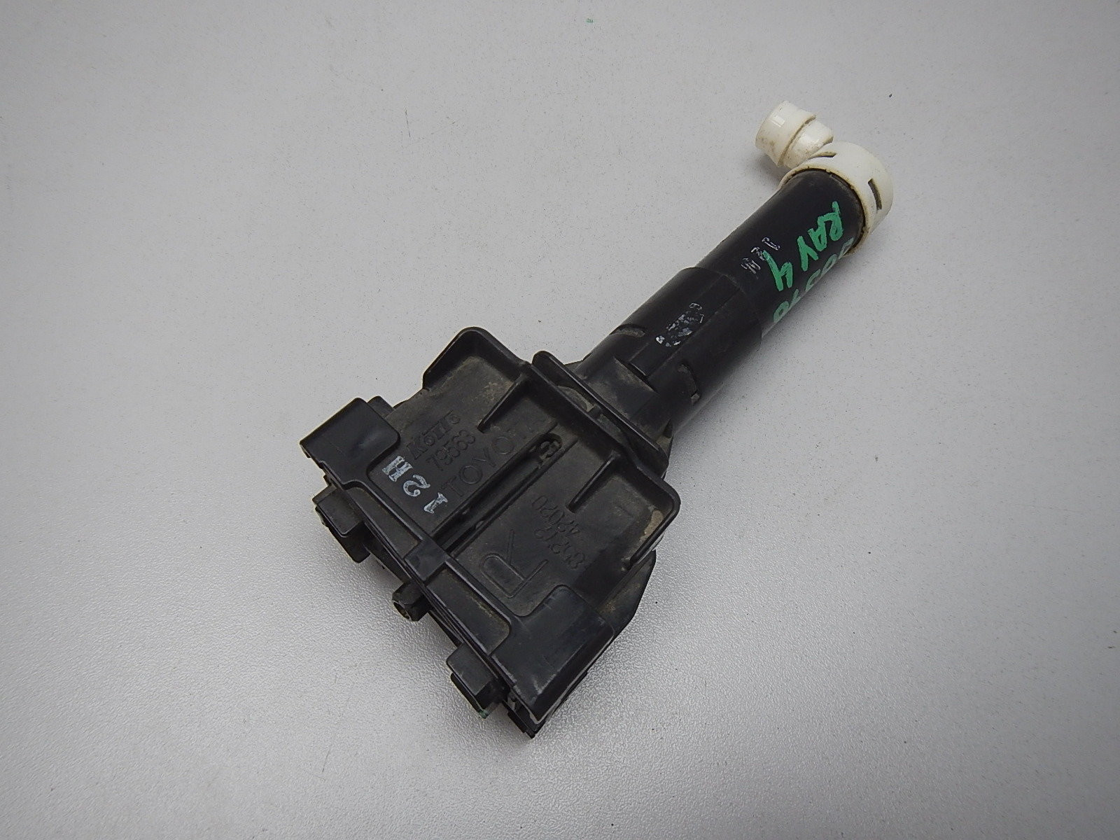 Омыватель фары Toyota RAV 4 2013-2019