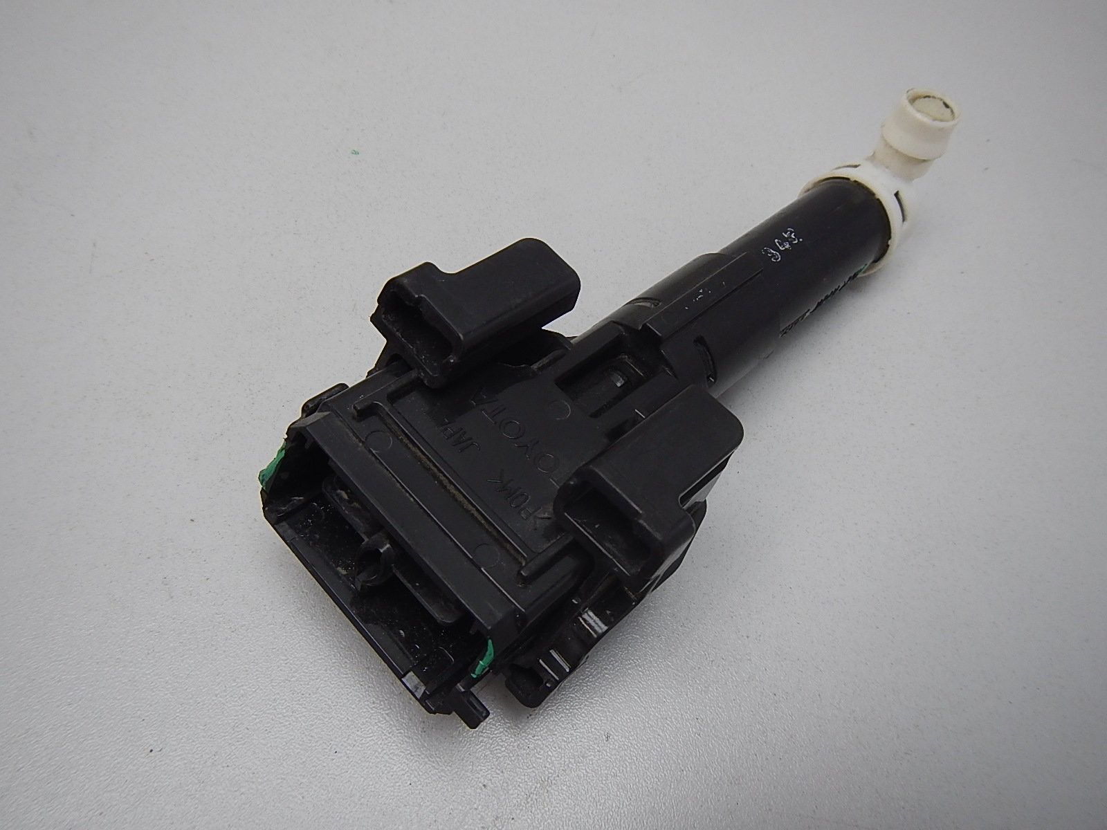 Омыватель фары Toyota RAV 4 2013-2019