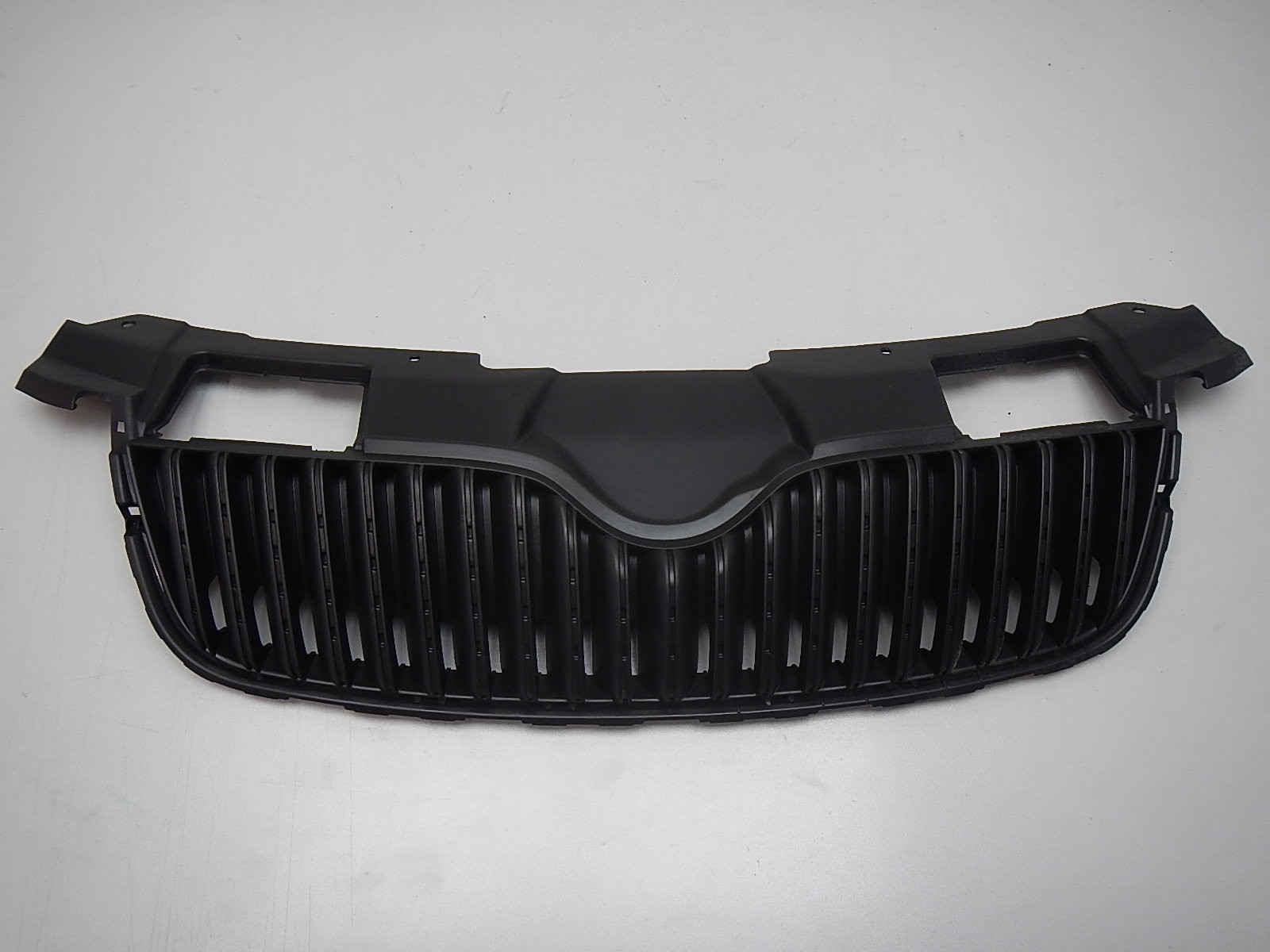 Решетка радиатора Skoda Fabia 2007-2015