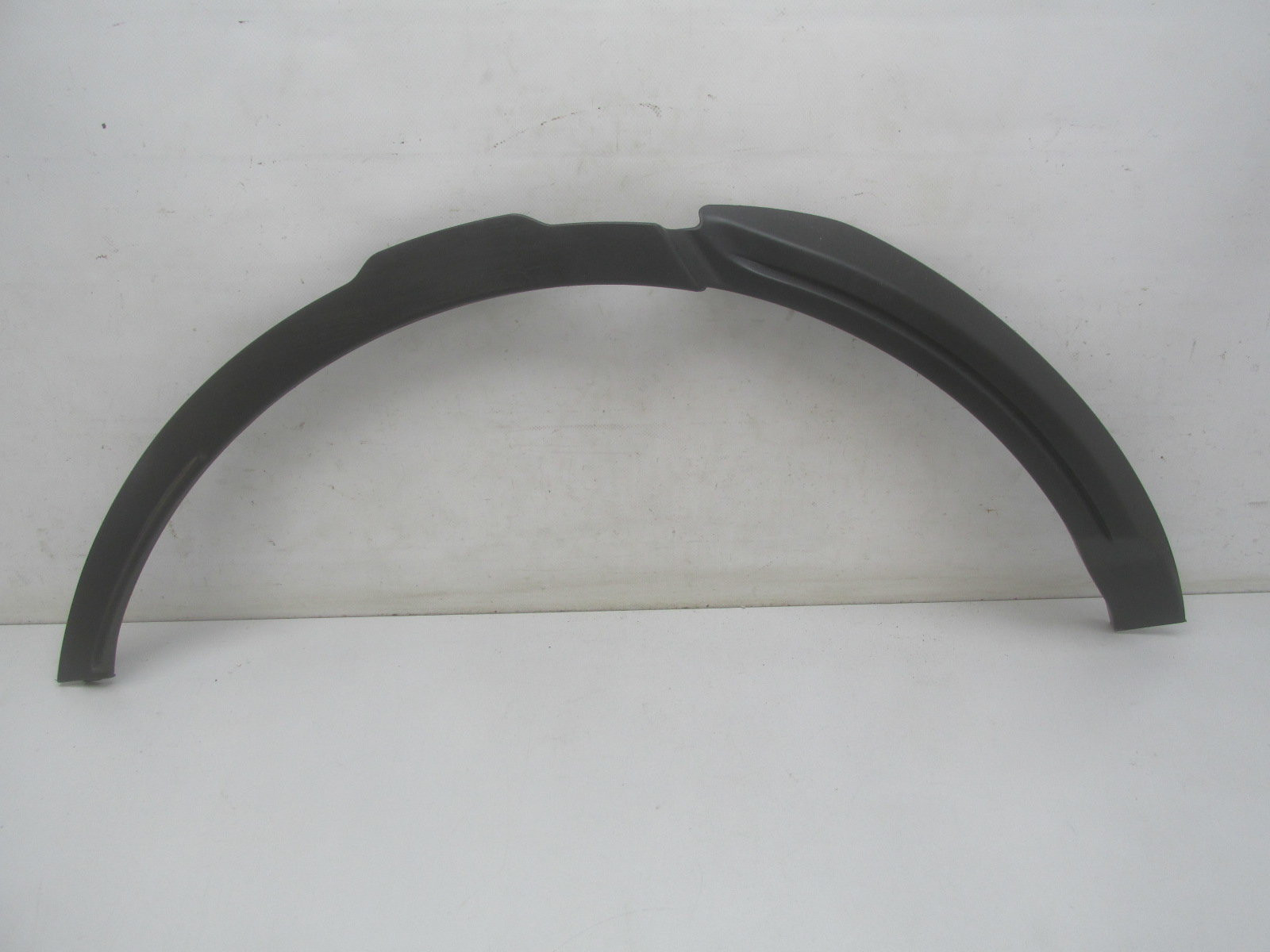 Накладка крыла заднего  правого Land Rover Range Rover Evoque 2011-2019