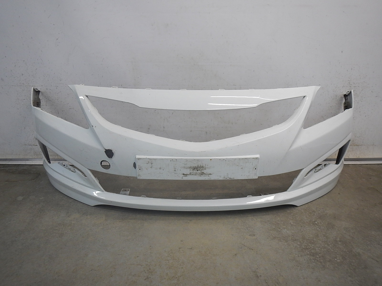 Бампер передний Hyundai Solaris 2010-2017