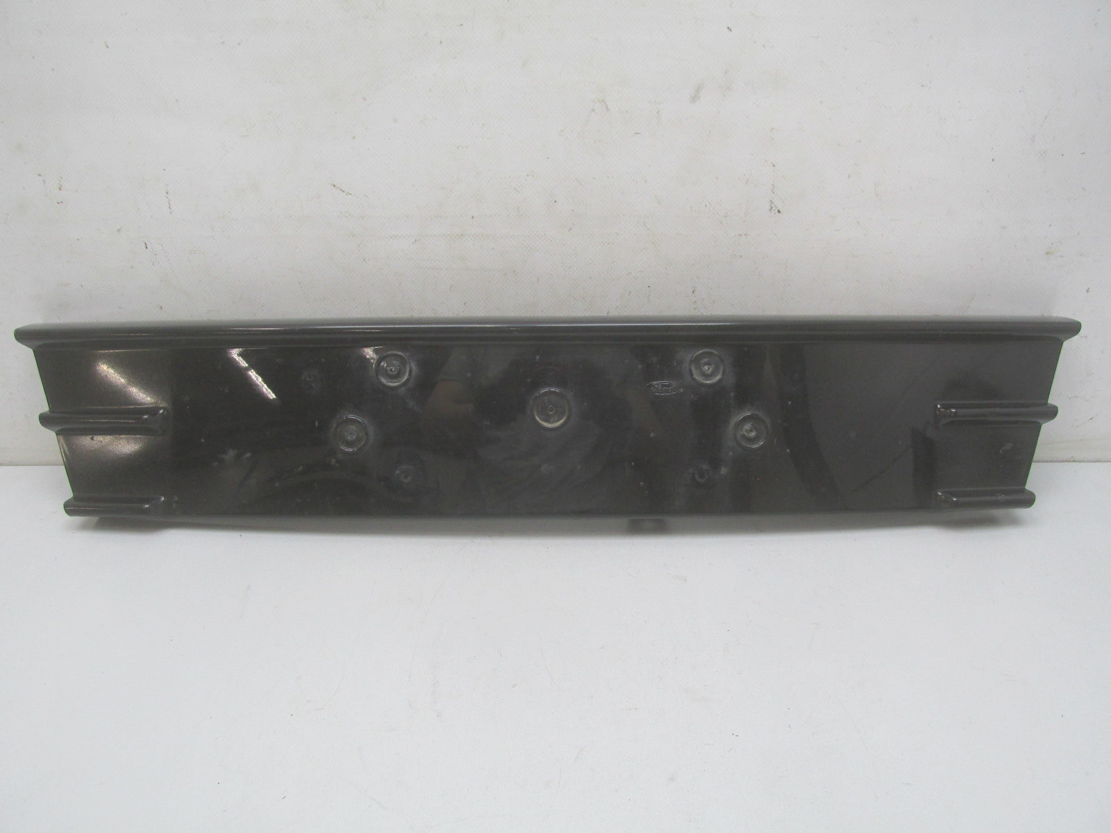 Накладка переднего бампера Ford Kuga 2012>