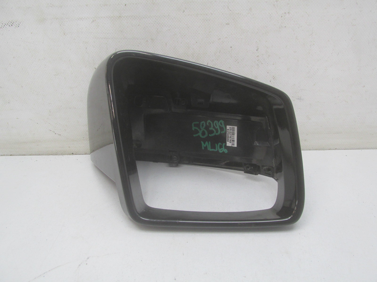 Накладка зеркала правого Mercedes-Benz M-Klasse (ML/GLE) W166 2011>