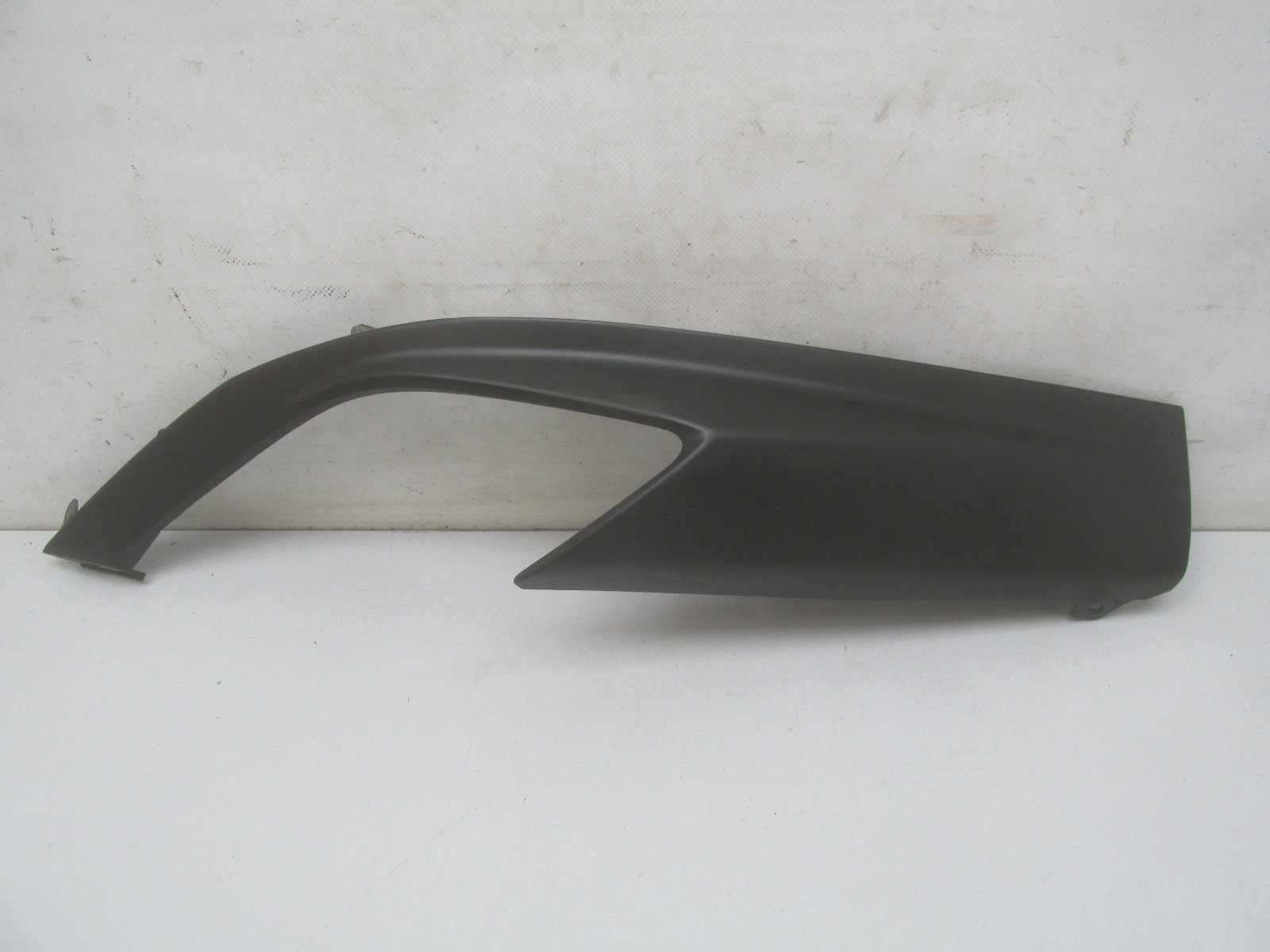 Накладка заднего бампера правая Lexus RX IV 2015>